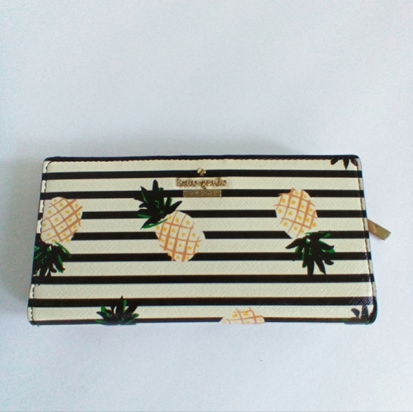 kate spade Handbags - Kate Spade Cameron Street Pineapples Stacy Wallet